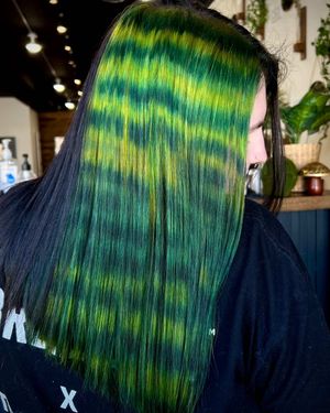 Image post by @pulpriothair on Instagram