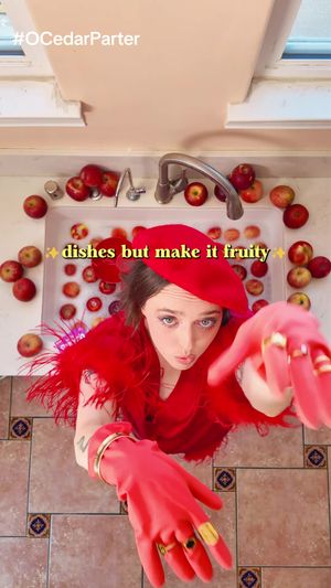 Video post by @champagneunicorns on TikTok