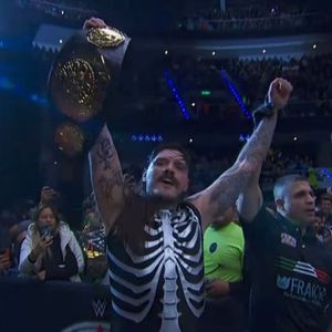 Image post by @thewrestlingclassic on Instagram