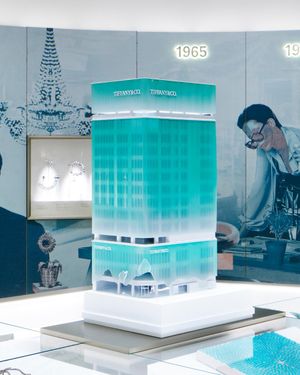 Image post by @TiffanyAndCo on Twitter