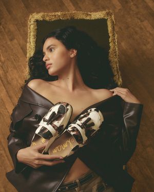 Image post by @dillards on Instagram