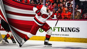 Image post by @Canes on Twitter