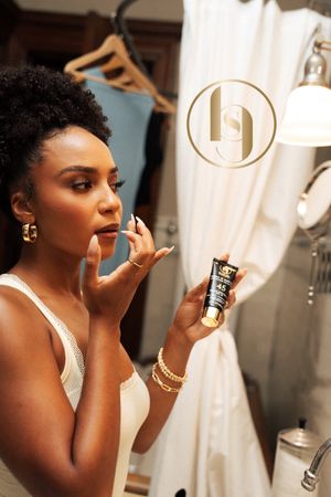 Image post by @blackgirlsunscreen on TikTok