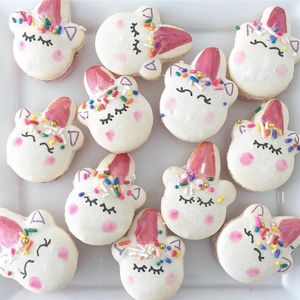 Image post by @theblondewhobakes on Instagram