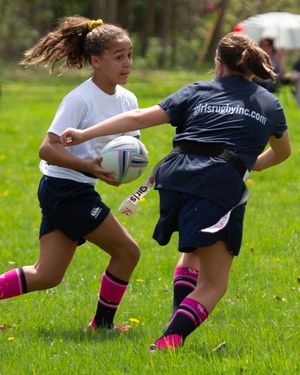 Image post by @girlsrugbysocal on Instagram