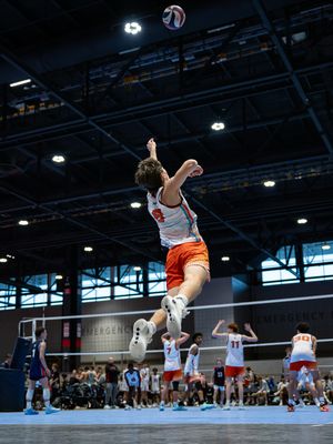 Image post by @aauvolleyball on Instagram