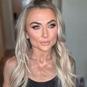 Image post by @naomilouisemakeup on Instagram