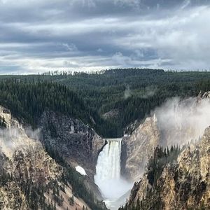 Image post by @nationalparkscollective on Instagram