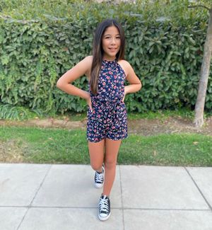 Image post by @tinymissfashion on Instagram
