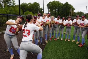Image post by @StonyBrookSB on Twitter