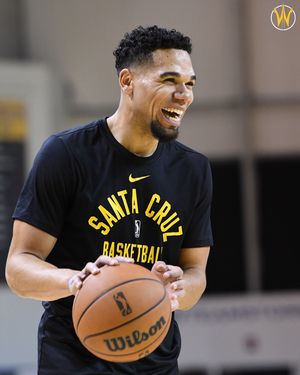 Image post by @gleaguewarriors on Instagram