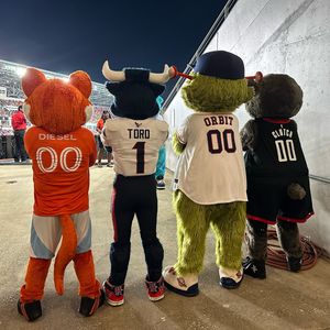 Image post by @texanstoro1 on Instagram