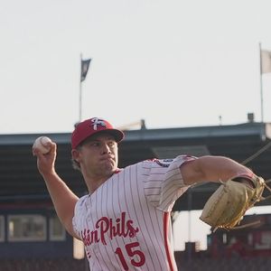 Image post by @fightins on Instagram