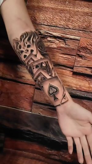 Video post by @skindesigntattoos on Instagram
