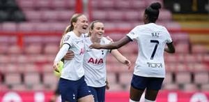 Image post by @SpursWomen on Facebook
