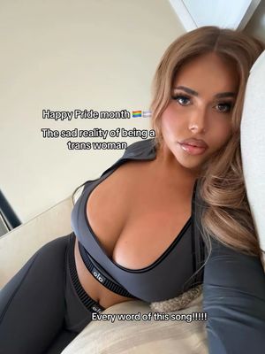 Image post by @jordynlyne on Instagram