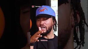 Video post by @roommates_show on YouTube