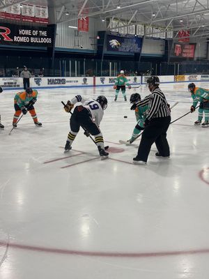 Image post by @skatewithsuburbanice on Instagram