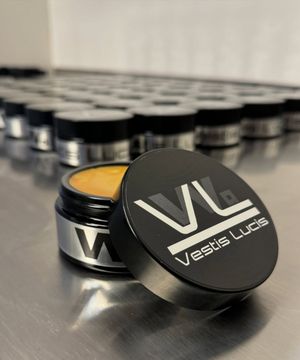 Image post by @waxaddictuk on Instagram