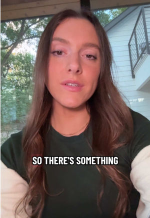 Video post by @arielledangelo on TikTok