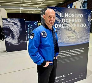 Image post by @astro_alex_esa on Instagram
