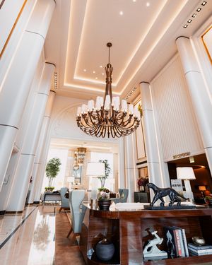 Image post by @waldorfbevhills on Instagram