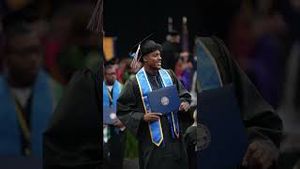 Video post by @marquetteu on YouTube