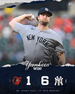 Image post by @everythingnyyankees on Instagram
