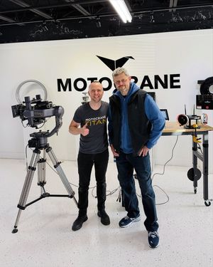 Image post by @motocrane_team on Instagram