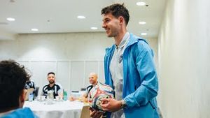 Video post by @sportingkc on YouTube