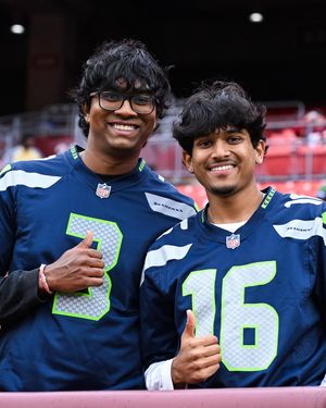 Image post by @12s on Instagram