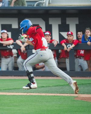 Image post by @uwgbaseball on Instagram