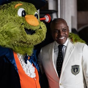 Image post by @houstoncougars on Instagram