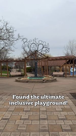 Video post by @Jessheartsthemeparks on Facebook