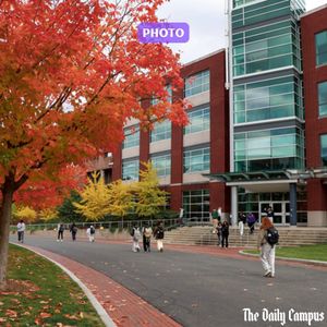 Image post by @the_dailycampus on Instagram