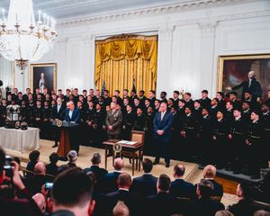 Image post by @navyfb on Instagram