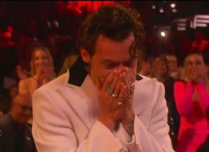 Image post by @VividSeats on Twitter