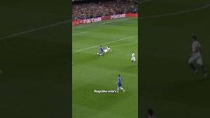 Video post by @PSG - Paris Saint-Germain on YouTube