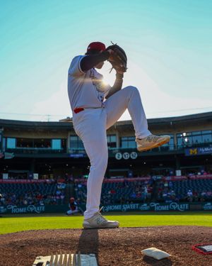 Image post by @greatlakesloons on Instagram