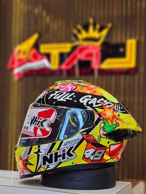Image post by @taj_helmets on Instagram