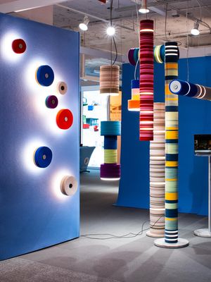 Image post by @neocon_shows on Instagram