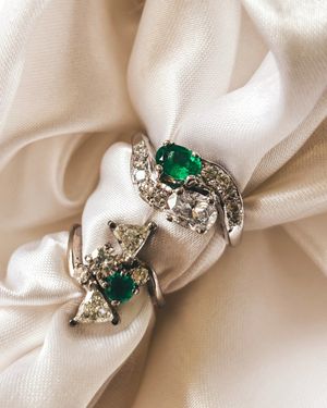 Image post by @maejeanvintage on Instagram