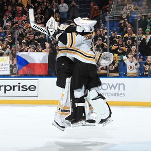 Image post by @NHLde on Twitter