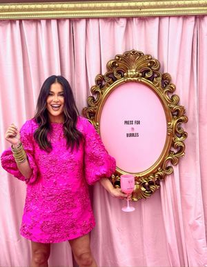 Image post by @shopbuddylove on Instagram