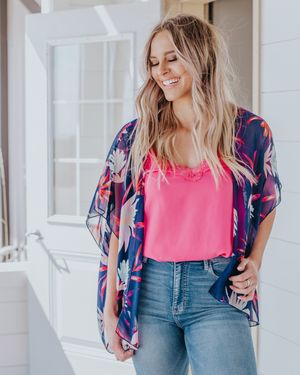 Image post by @shopfillyflair on Instagram