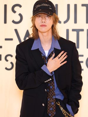 Image post by @ellemenhk on Instagram