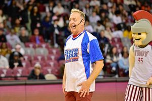 Image post by @troyathletics on Instagram