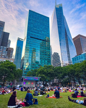 Image post by @nyhiltonmidtown on Instagram
