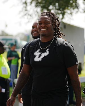 Image post by @usffootball on Instagram