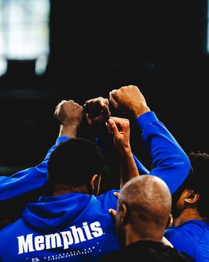 Image post by @Memphis_MBB on Twitter